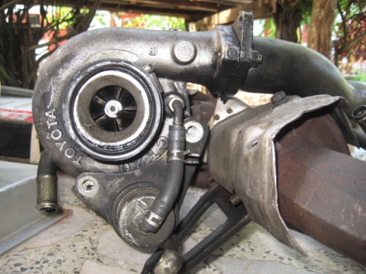 ขายเทอร์โบ ct20 พร้อมเขาไอเสีย เก่าญี่ปุน 5,500