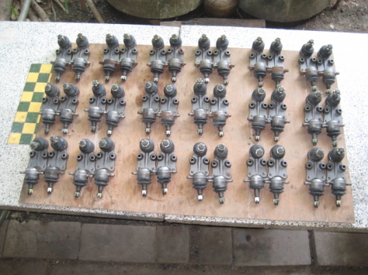 ขายลูกหมาก isuzu ดรากอน tfr ของใหม่ ชุดละ 1,000