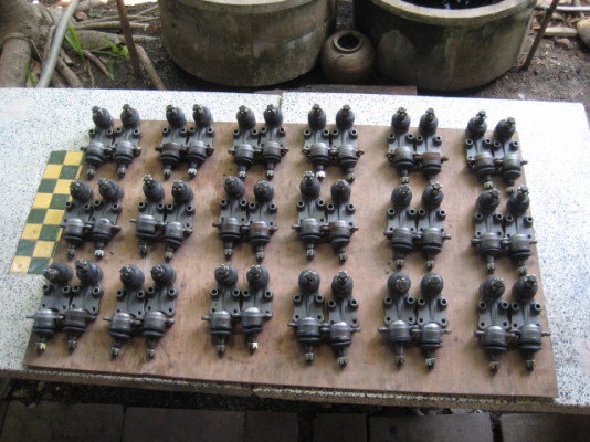 ขายลูกหมาก isuzu ดรากอน tfr ของใหม่ ชุดละ 1,000