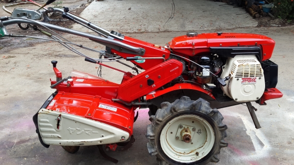 รถพรวนดิน สตาร์ทด้วยกุญแจ