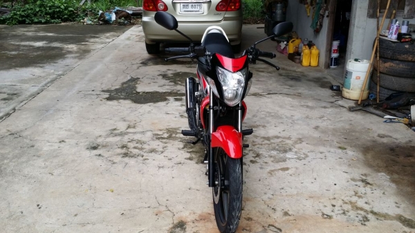 ขาย SONIC 125 สตาร์ทมือ รถจดทะเบียนปี 51 สีแดง ขาว สภาพเดิมๆ สวยๆ ทะเบียนหมด มิ.ย.58 พร้อมโอน