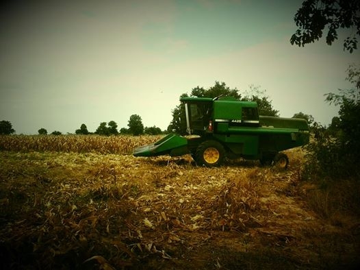 No.00097 รถเกี่ยวข้าวโพด พร้อมหัวจอร์นเดียร์