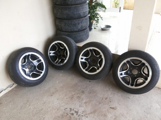 ล้อพร้อมยางขอบ 15  5รู100 คับ