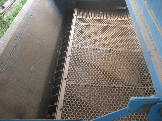 หกล้อ  ตู้นวด 5 ฟุต  เครื่อง  85 แรง  ราคา  110,000 บาท