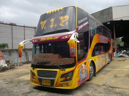 ขายรถบัส 8 ล้อ เครื่องสแกนเนีย 113 VIP พร้อมใช้งาน