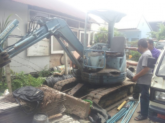 KOMUTSU pc28uu KOMUTSU pc28uu