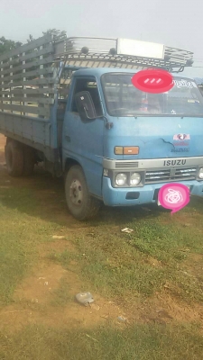 หกล้อ ขายตามสภาพ ไม่มีเกียร์ หกล้อ ขายตามสภาพ ไม่มีเกียร์