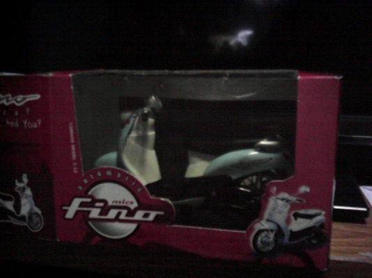 โมเดล รถเหล็ก Fino