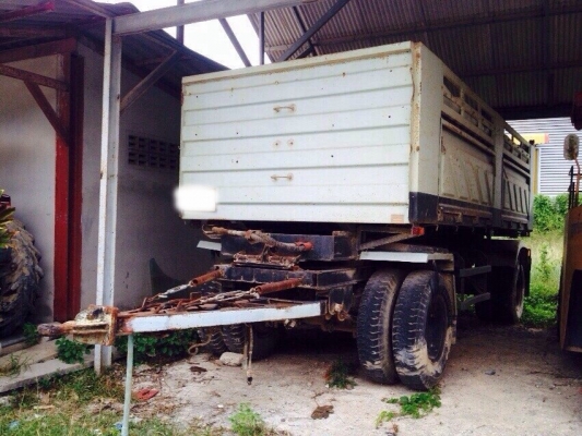 ขายรถ18ล้อดั้ม ISUZU เครื่อง 240แรงม้า หัวหางฟ้าแท้ สนใจโทร 081-9701072