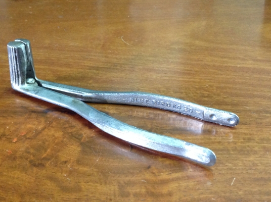 ขายชุดเครื่องมอ Vintage Blue Bird งานแบตเตอรี่ ชุด 3 ชื้น ขายชุดเครื่องมอ Vintage Blue Bird งานแบตเตอรี่ ชุด 3 ชื้น