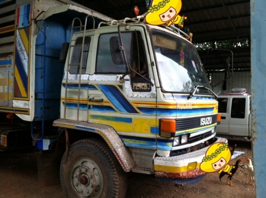 ขายสิบล้อFVZ 175แรงม้า วางเครื่อง195 ช่วงล่างใหญ่ จำโบ้200 โทมานัดดูรถได้ตลอด24:คับ