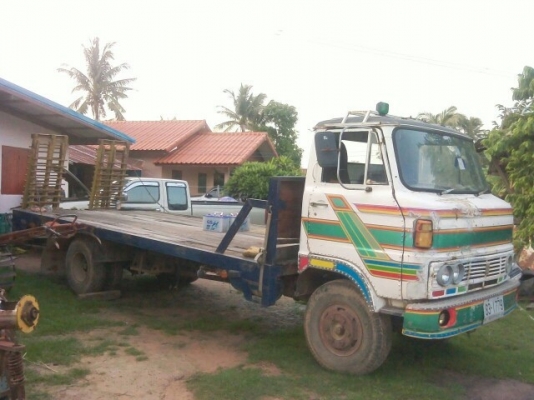 ขายเทรลเลอร์6ล้อ HINO KM350 เครื่องEQ100 เครื่องดี แคชซีสวย ยางดี มีบันไดขึ้นรถเกี่ยว หัวไม่ผุ สนใจโทร 090-8588220คุณนะ