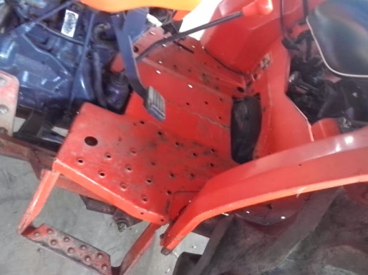 45แรงเครืองดีเกียรไม่หอน ระบบไฮโดลิคใช้งานได้ทุกอย่าง ไม่มีจุดรั่วซึม ระบบการทำงานดีแน่นอน เพราะรถทุกคันผมเลือกเองขับทดสอบแล้วทุกคัน รับรองว่าใช้งานได้อีกนานคุ่มกับเงินของท่านที่เสียมาแน่นอนครับ 45แรงเครืองดีเกียรไม่หอน ระบบไฮโดลิคใช้งานได้ทุกอย่าง ไม่มีจุดรั่วซึม ระบบการทำงานดีแน่นอน เพราะรถทุกคันผมเลือกเองขับทดสอบแล้วทุกคัน รับรองว่าใช้งานได้อีกนานคุ่มกับเงินของท่านที่เสียมาแน่นอนครับ