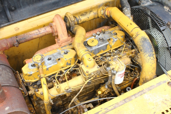 ขายแบคโฮ  CAT 320 V2  เอกสารเล่มทะเบียน  พร้อมโอน  ราคาขาย  1,080,000  บาท