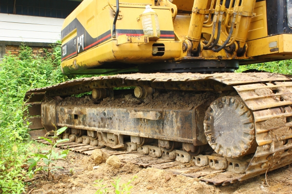 ขายแบคโฮ  CAT 320 V2  เอกสารเล่มทะเบียน  พร้อมโอน  ราคาขาย  1,080,000  บาท