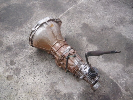 ขายเกียร์ธรรมดาใส่นิสสัน Bd Td