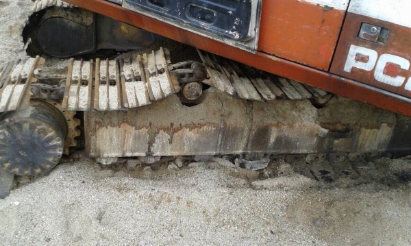 ขายแมคโฮ KOMATSU PC200-5 เครื่องปั้มเดิม สนใจโทร 081-9701072