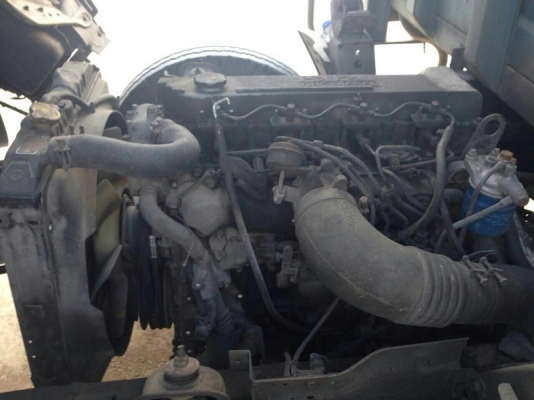 รถอีซูซุ  6  ล้อ รั้ว  ( ไม่ดั้ม )  120 แรงม้า. ปี 42  ( ฝาขาว )   สนใจติดต่อ 081 - 6079515