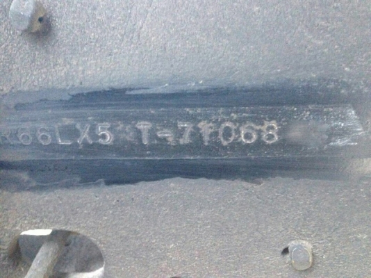 รถอีซูซุ  6  ล้อ รั้ว  ( ไม่ดั้ม )  120 แรงม้า. ปี 42  ( ฝาขาว )   สนใจติดต่อ 081 - 6079515