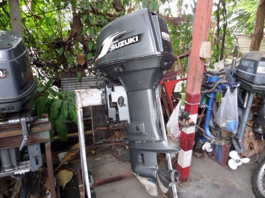 ขาย เครื่องเรือ SUZUKI 65 แรง พร้อมคอนโทรลนำเข้าจากญี่ปุ่น เครื่องเดินดี ติดง่าย ราคา 65,000