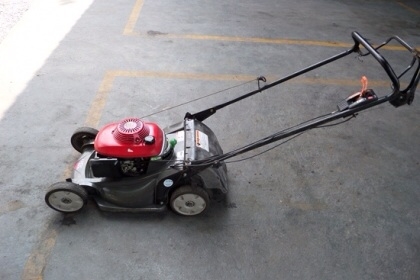 ..ขาย เครื่องตัดหญ้า HONDA IRX แบบเดินตามนำเข้าจากญี่ปุ่น 8000