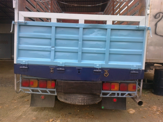 ขายรถ 10 ล้อ  กระบะเหล็กสวย ๆ ราคา 780000 บาท