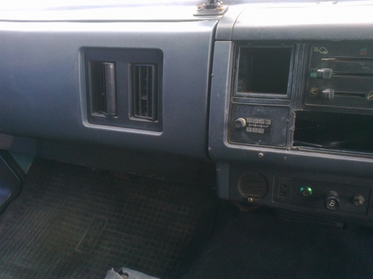 ขายรถ 10 ล้อ  กระบะเหล็กสวย ๆ ราคา 780000 บาท