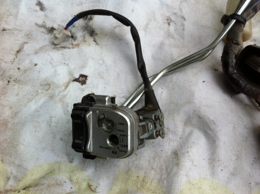 ขายอะไหล่pcx 150 หลายรายการ ตามรูปเลยครับ