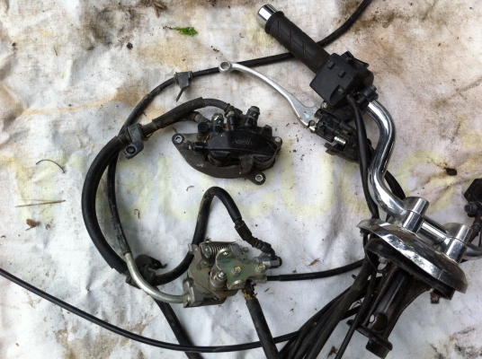 ขายอะไหล่pcx 150 หลายรายการ ตามรูปเลยครับ