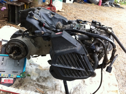 ขายอะไหล่pcx 150 หลายรายการ ตามรูปเลยครับ