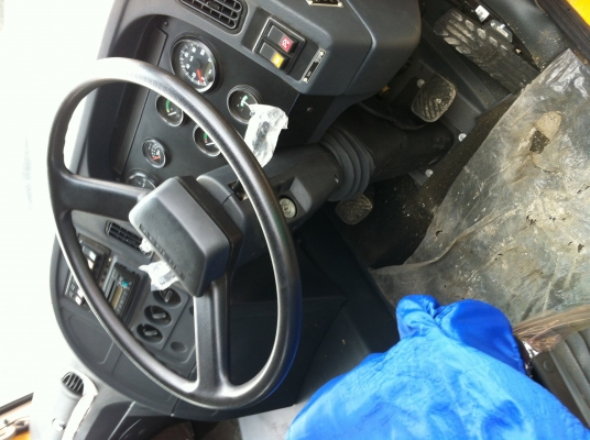 โปรโมชั่น ราคาพิเศษแถมฟรีทะเบียนพร้อมใช้ก่อนผ่อนที่หลัง เครน  XCMG 25-50 ตัน