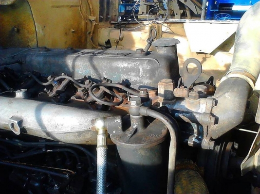 **240,000 บ.ต่อรอง**ขาย10ล้อเพลาเดียวท้ายลาดขึ้นแบคโฮ120 ISUZU TX 6BB1-145HP เครื่องเดิมเกียร์เดิม เครื่องดี แรงดี อึด ทน เกียร์ดีไม่หลุด ช่วงล่างเพลาเดียวเดิม คัสซีดี ไม่ปะไม่ดาม ซับในมีบวมบ้าง นิดหน่อย สโลวกลางครบ หางสภาพดี พื้นดีไม่ผุ เหล็กหนาแข็งแรง ห