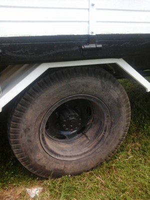 **585,000 บ.ต่อรอง**ขาย6ล้อประกอบHINO FD3HKA HO7D-195HP ปี46 เครื่อง 195แรง แห้งดีแน่นดี ไม่เยิ้ม ช่วงล่างเดิมคัสซีดี ไม่ปะไม่ดาม (เก็บงานสาดสี) กระบะพื้นไม้คอกเหล็กสภาพดี พื้นดีข้างดีไม่ผุ คอกเหล็กแข็งแรง ยาว5.50ม. หัวเก๋งดี ไม่ผุ ภายในคอนโซลครบ พ.พาวเวอ **585,000 บ.ต่อรอง**ขาย6ล้อประกอบHINO FD3HKA HO7D-195HP ปี46 เครื่อง 195แรง แห้งดีแน่นดี ไม่เยิ้ม ช่วงล่างเดิมคัสซีดี ไม่ปะไม่ดาม (เก็บงานสาดสี) กระบะพื้นไม้คอกเหล็กสภาพดี พื้นดีข้างดีไม่ผุ คอกเหล็กแข็งแรง ยาว5.50ม. หัวเก๋งดี ไม่ผุ ภายในคอนโซลครบ พ.พาวเวอ