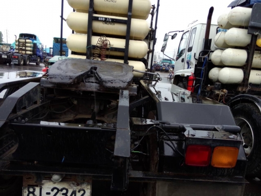 รถจอด วันที่ 19/08/57 ขายอีกแล้วครับ หัวลาก ไอ้หลง M6 ปี48 ติดแก๊ส สวยๆๆครับ จำนวน 5 คันพร้อมใช้เอกสารพร้อมโอนครับ