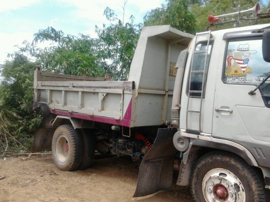 มาใหม่ครับ พันธ์ผสม แบบแรงๆๆสวยๆๆ คัสซี ISUZU เครื่อง 6D16 พร้อมช่วงล่าง มิตซู หัว HINO ยาง 900