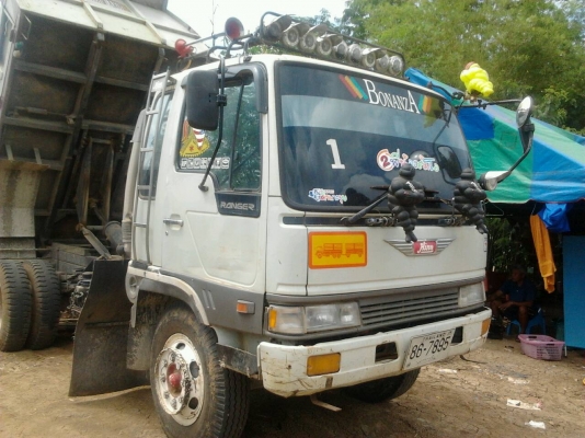 มาใหม่ครับ พันธ์ผสม แบบแรงๆๆสวยๆๆ คัสซี ISUZU เครื่อง 6D16 พร้อมช่วงล่าง มิตซู หัว HINO ยาง 900