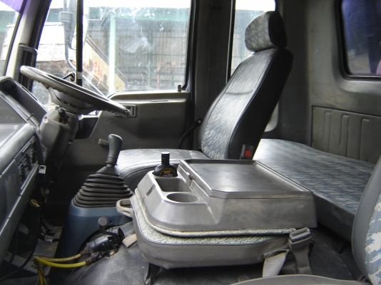 ขาย Hino 2 k  260 แรง ติดก๊าช 6 ใบ ราคา 1380000  บาท โทร 0892406621