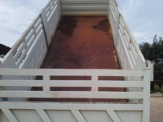 Isuzu270 ยูโร วัน ปี43 ดั้มพ์ใหม่  แหละเก็บสีหัวไปในคลาวเดี่ยวกัน แหละเปลี่ยนยางใหม่10เส้น