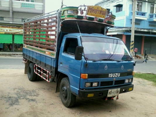 หกล้อnpr110ประกอบพวงมาลัยพาวเวอร์Fหลังพร้อมใช้