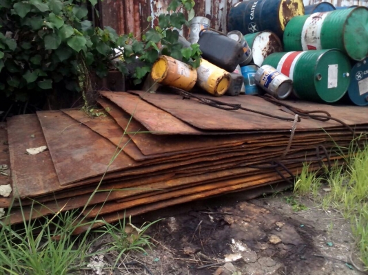 ขายเหล็กแผ่นมีหลายขนาดกว้าง1-1.5เมตรยาว4-6เมตร