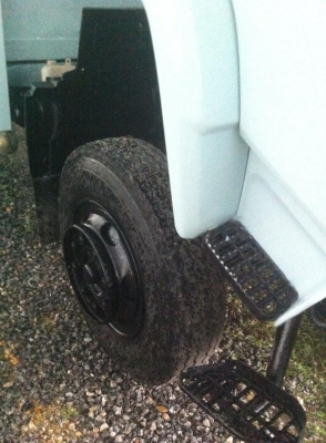 ขายหกล้อ195แรงม้าหัวฟ้ารถห้างแท้ ยาว6.50เมตร ยางดีทุกเส้น พวงมาลัยพาวเวอร์ เบรคทิฟฟี่ แอร์เย็น คัสซีสวยมาก รถใช้งานน้อยสภาพดีพร้อมใช้งาน ทะเบียนพร้อมโอน