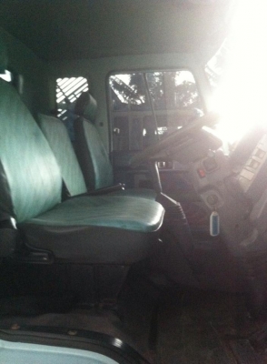 ขายหกล้อ195แรงม้าหัวฟ้ารถห้างแท้ ยาว6.50เมตร ยางดีทุกเส้น พวงมาลัยพาวเวอร์ เบรคทิฟฟี่ แอร์เย็น คัสซีสวยมาก รถใช้งานน้อยสภาพดีพร้อมใช้งาน ทะเบียนพร้อมโอน