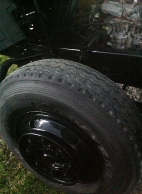 ขายหกล้อ195แรงม้าหัวฟ้ารถห้างแท้ ยาว6.50เมตร ยางดีทุกเส้น พวงมาลัยพาวเวอร์ เบรคทิฟฟี่ แอร์เย็น คัสซีสวยมาก รถใช้งานน้อยสภาพดีพร้อมใช้งาน ทะเบียนพร้อมโอน