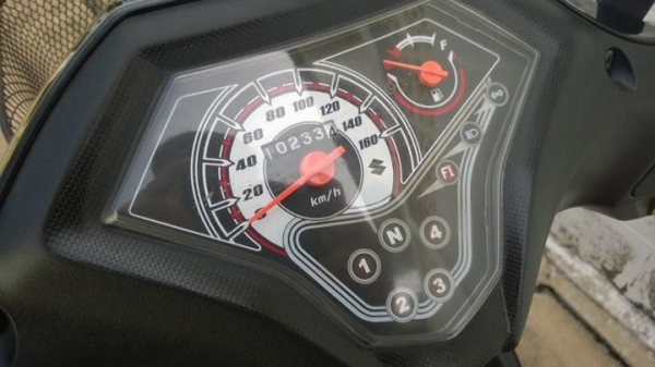 Axelo R หัวฉีด 2013 วิ่งน้อย ใหม่กริ๊บ มีDiskหลัง ถูกๆ ต่อรองได้