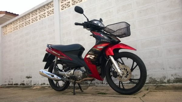 Axelo R หัวฉีด 2013 วิ่งน้อย ใหม่กริ๊บ มีDiskหลัง ถูกๆ ต่อรองได้