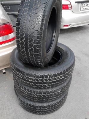 245/70R16 BRIDGE STONE DUELER H/T 689 มี ชุด 4  เส้น  โทร.081-427-3941