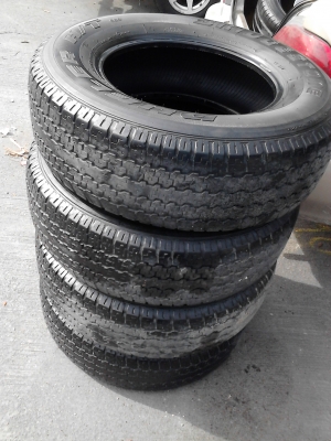 245/70R16 BRIDGE STONE DUELER H/T 689 มี ชุด 4  เส้น  โทร.081-427-3941