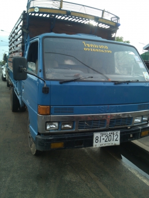 หกล้อ110ksหัวnprฝาขาวรถพร้อมใช้