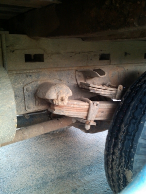 หกล้อ110ksหัวnprฝาขาวรถพร้อมใช้