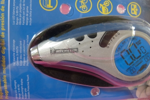 ที่วัดลมยาง  MICHELIN       2300 บาท.-